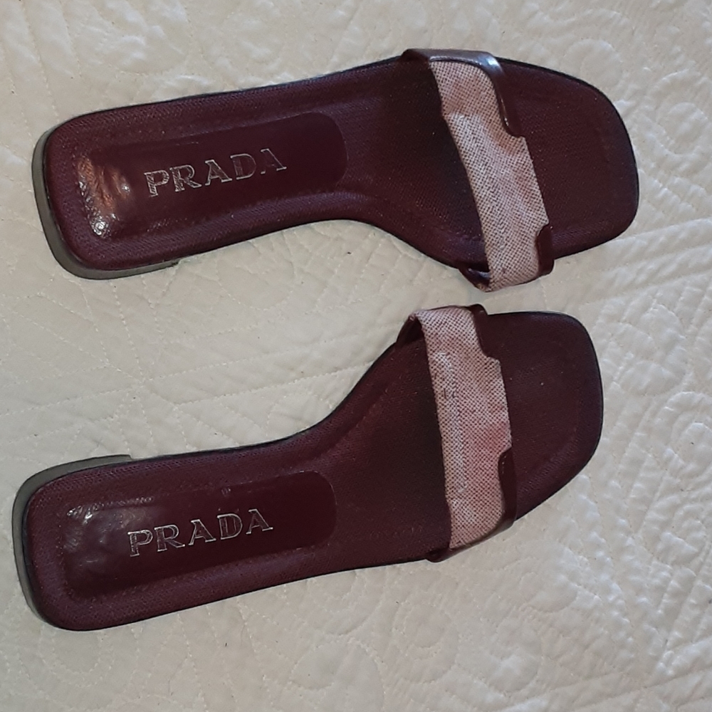 Prada Slides